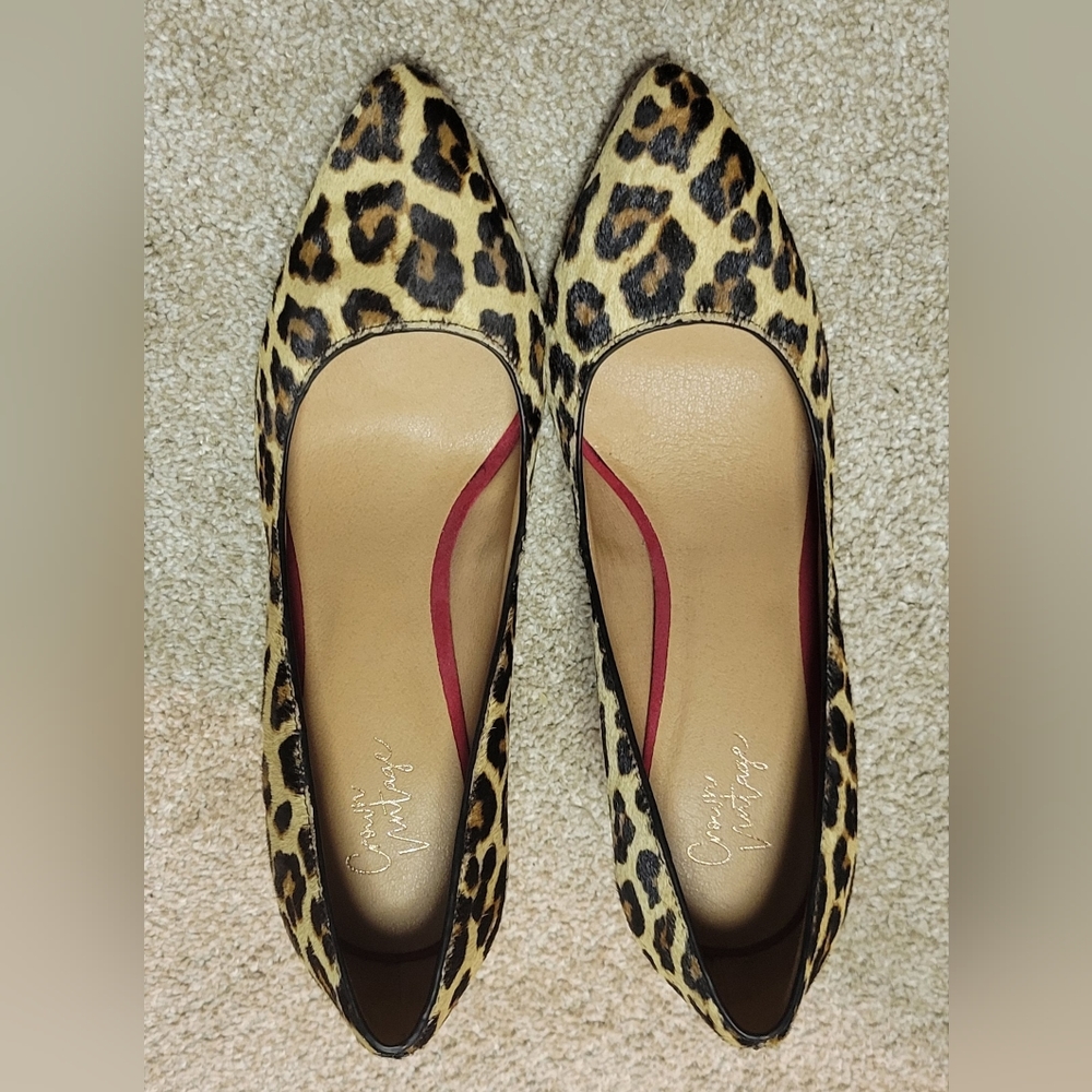 Crown Vintage Size 8.5 Leopard Print Heels